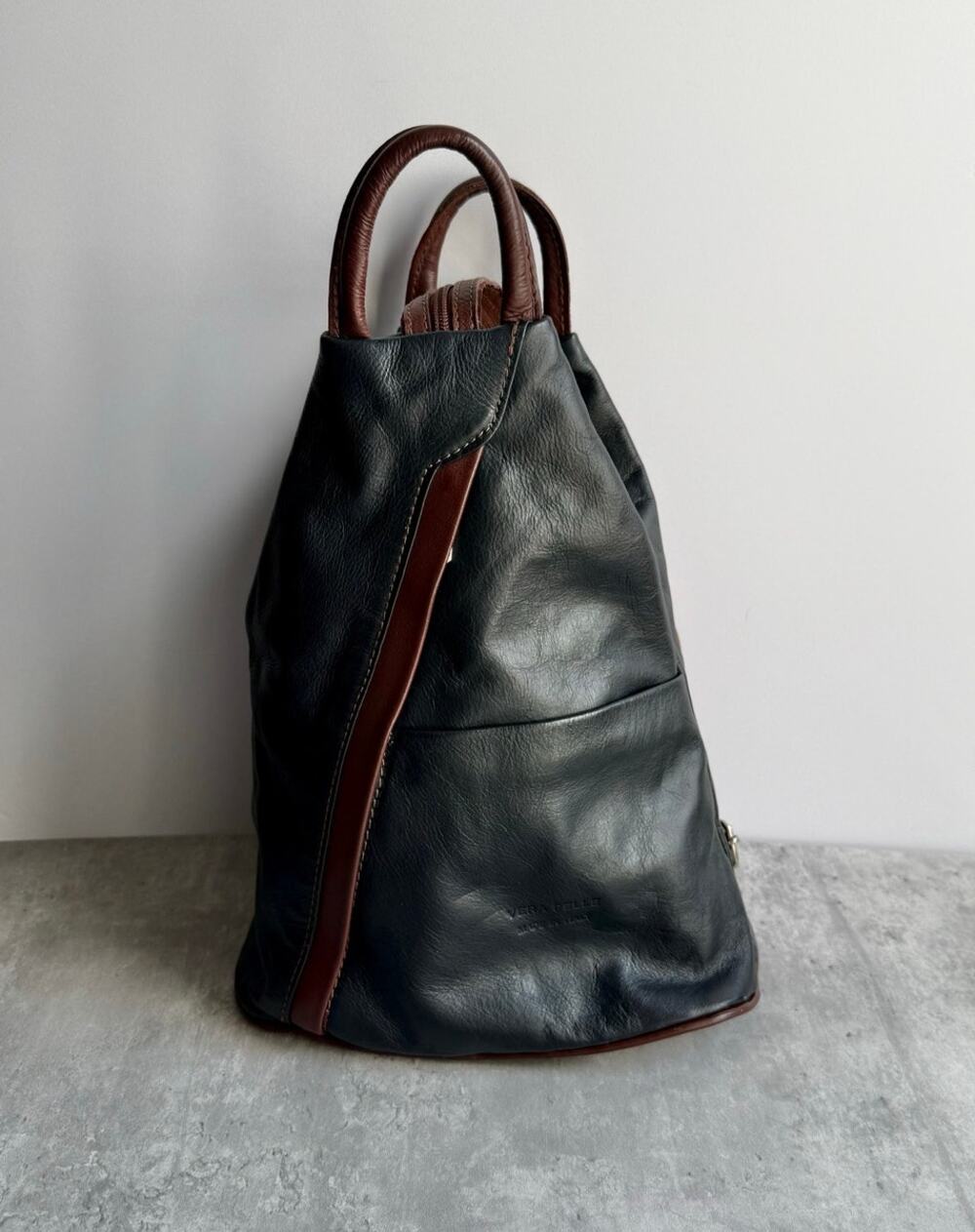 Vera Pelle Italian Leather Convertible Backpack Sling Bag Black Brown Two-Tone